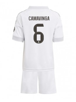 Billige Real Madrid Eduardo Camavinga #6 Hjemmedraktsett Barn 2025-26 Kortermet (+ Korte bukser)